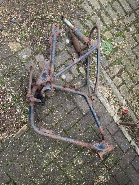 BSA Bantam D14B 1969 frame & V5