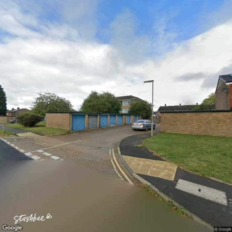 Garage to rent in Tadworth (KT20) | Stashbee