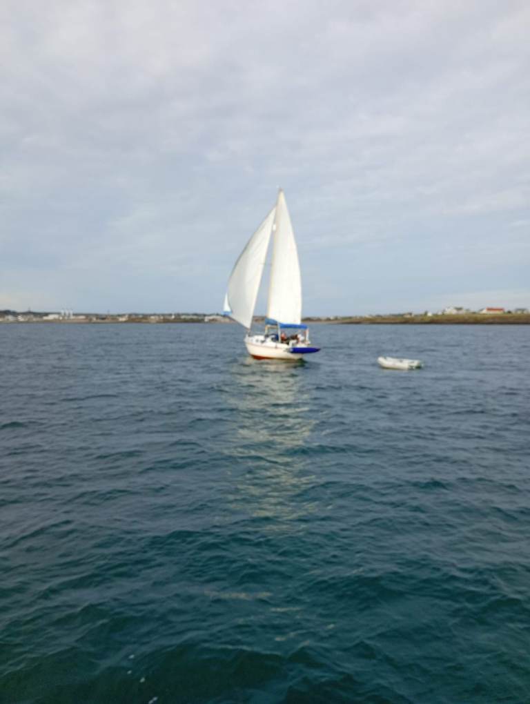 27 ft yacht bilge keel