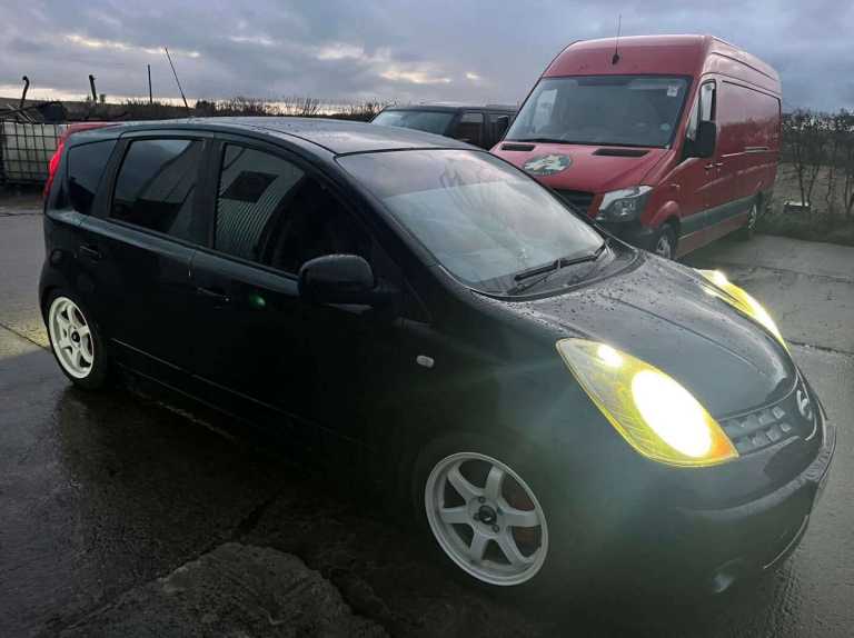 2008 nissan note 1.6 tekna 