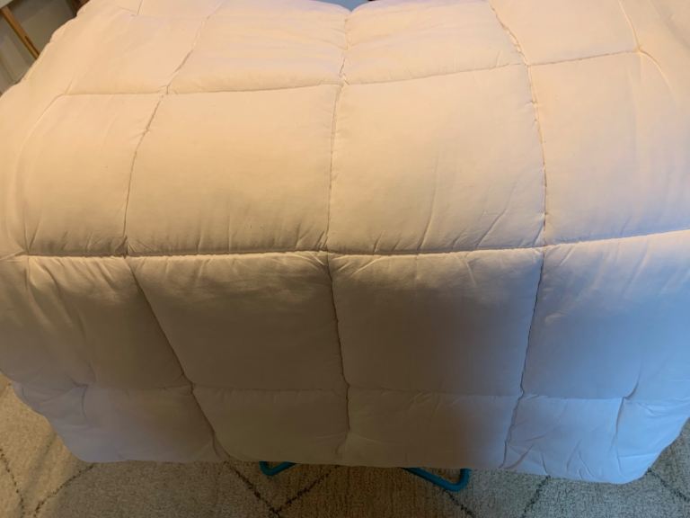 Single mattress topper