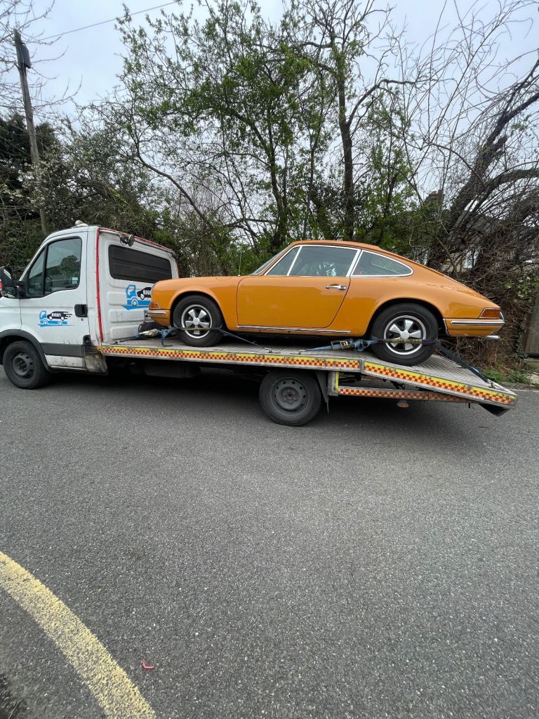 BREAKDOWN CAR COLLECTION AND DELIVERY ANYTIME ANYWHERE 