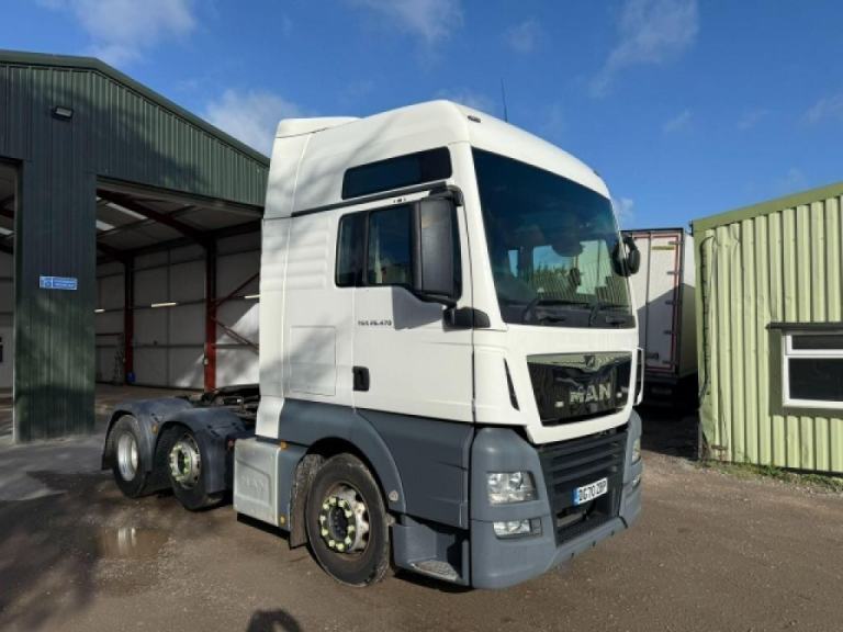 MAN TGX 26.470 6x2 MID LIFT TRACTOR UNIT