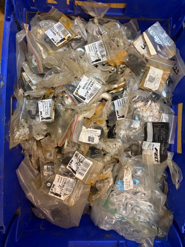 image for JOBLOT 30KG BIKE DERAILLEUR MECH HANGERS 