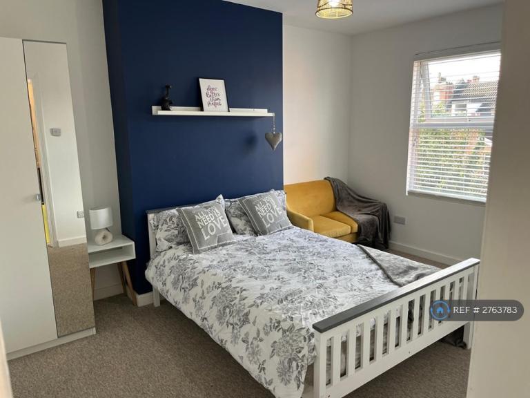1 bedroom in Christina Terrace, Bristol, BS8 (#2763783)