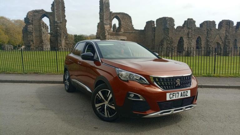 2017 Peugeot 3008 1.2 PureTech Allure 5dr *12 MTH MOT* HATCHBACK Petrol Manual