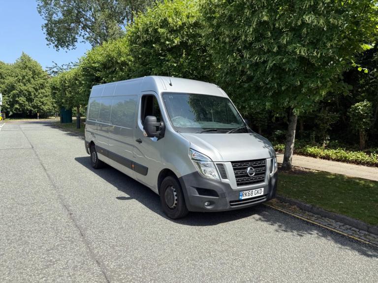 Nissan NV400 2.3 dCi 35 SE FWD L3 H3 Euro 6 (s/s) 5dr Diesel Manual