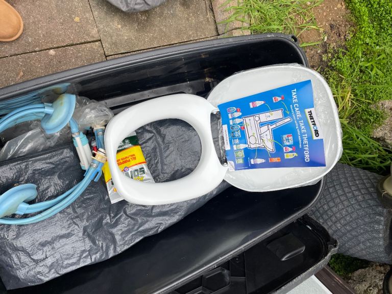 Thetford toilet seat