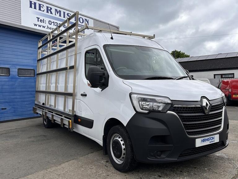 2021 Renault Master LM35dCi 135 Business Medium Roof Van PANEL VAN DIESEL Manual