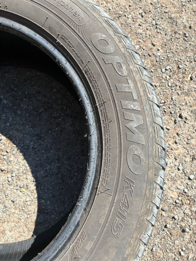2 X Hankook Optima K415 225/60R17 99H