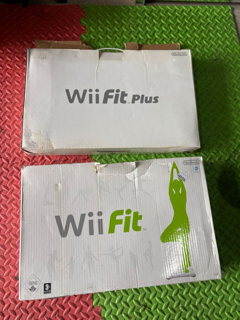 2 x Wii fit boards