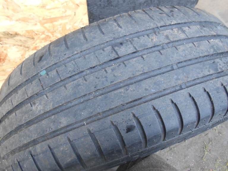 FORD FOCUS 16 inch ALLOY WHEEL AND TYRE.