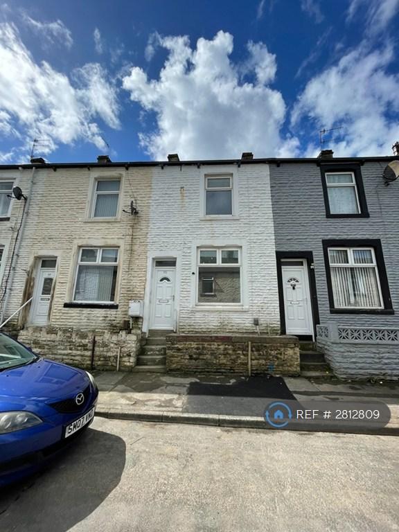 2 bedroom house in Reed Street, Burnley, BB11 (2 bed) (#2812809)