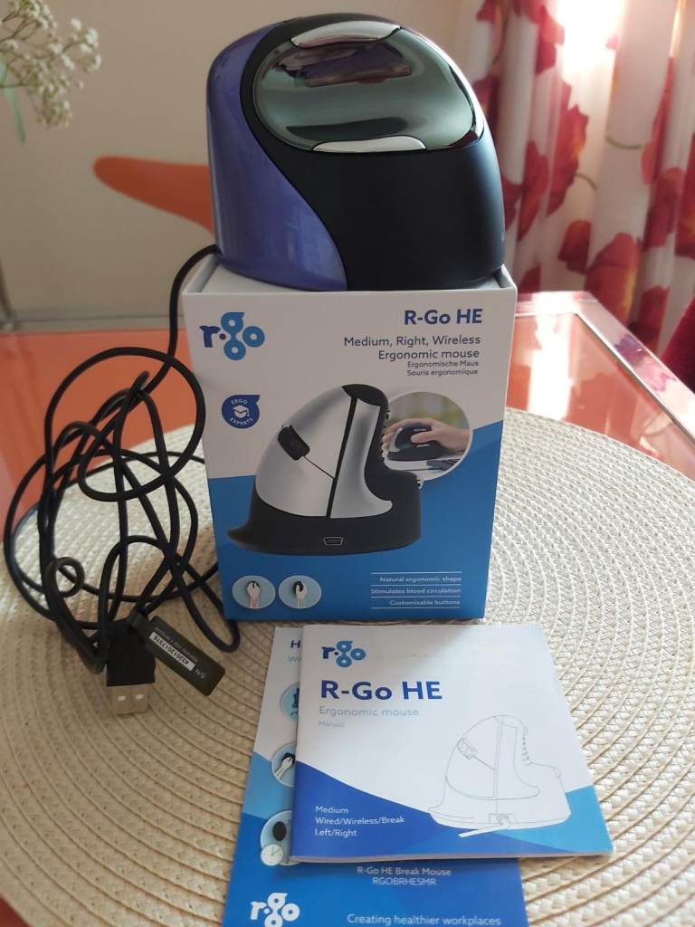  R-GO-RE Ergonomic Wireless Mouse (NEW)