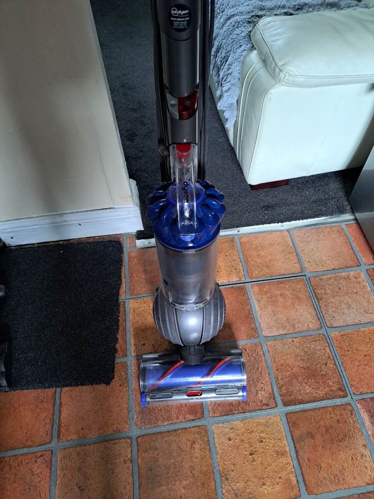 bargain working dyson UP22 ball