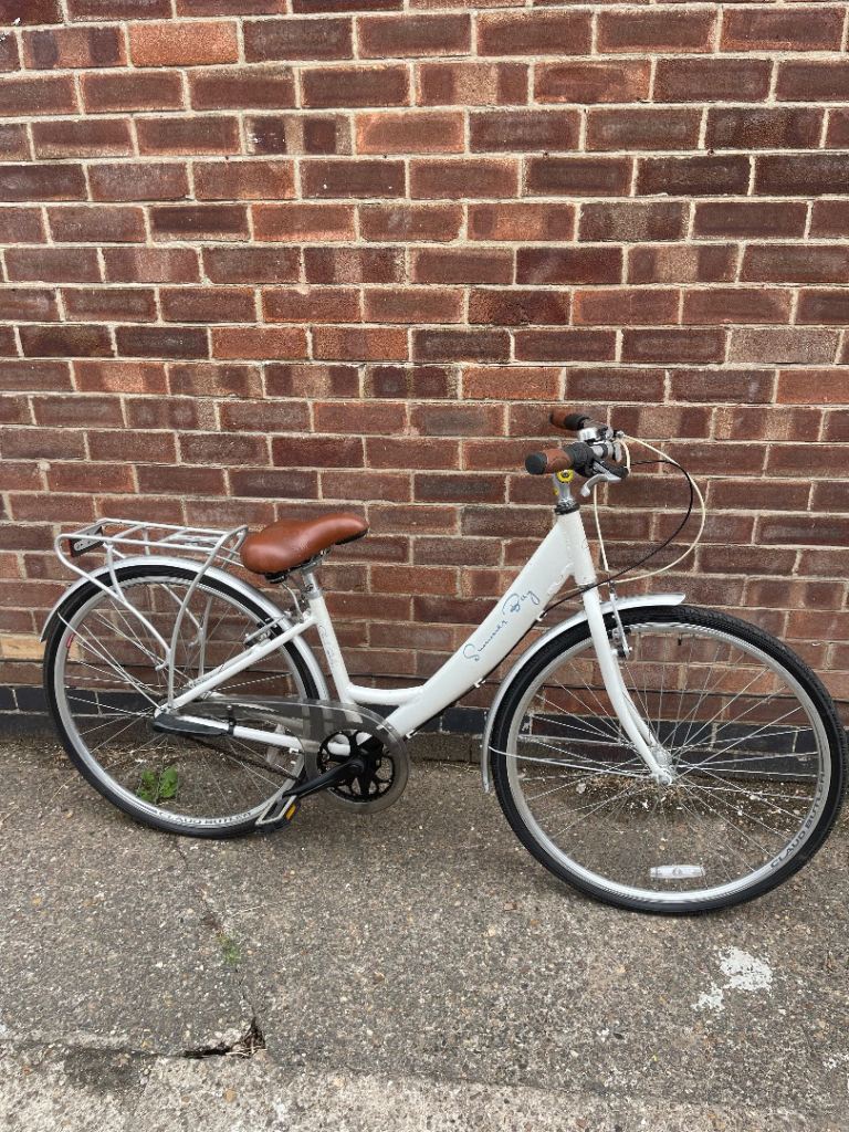 Claud butter ladies bike 