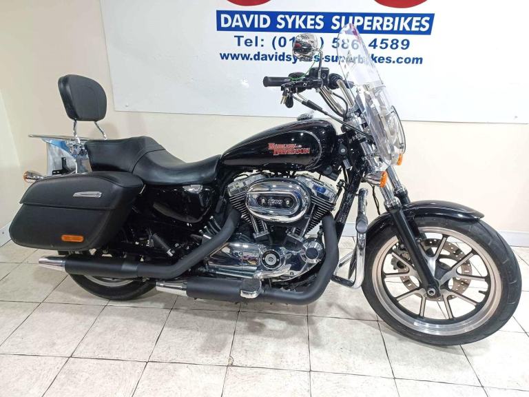 Harley-Davidson XL 1200 T SUPERLOW   17-REG ONLY 9969 MILES £6999.OTR