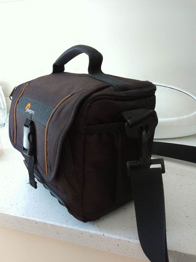 Lowepro Camera Bag - Black, Great Condition
