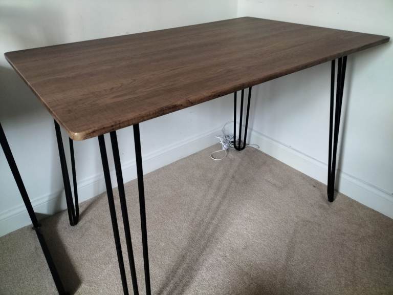 Bella 4 Seater Rectangular Hairpin Leg Dining Table with 2 Benches