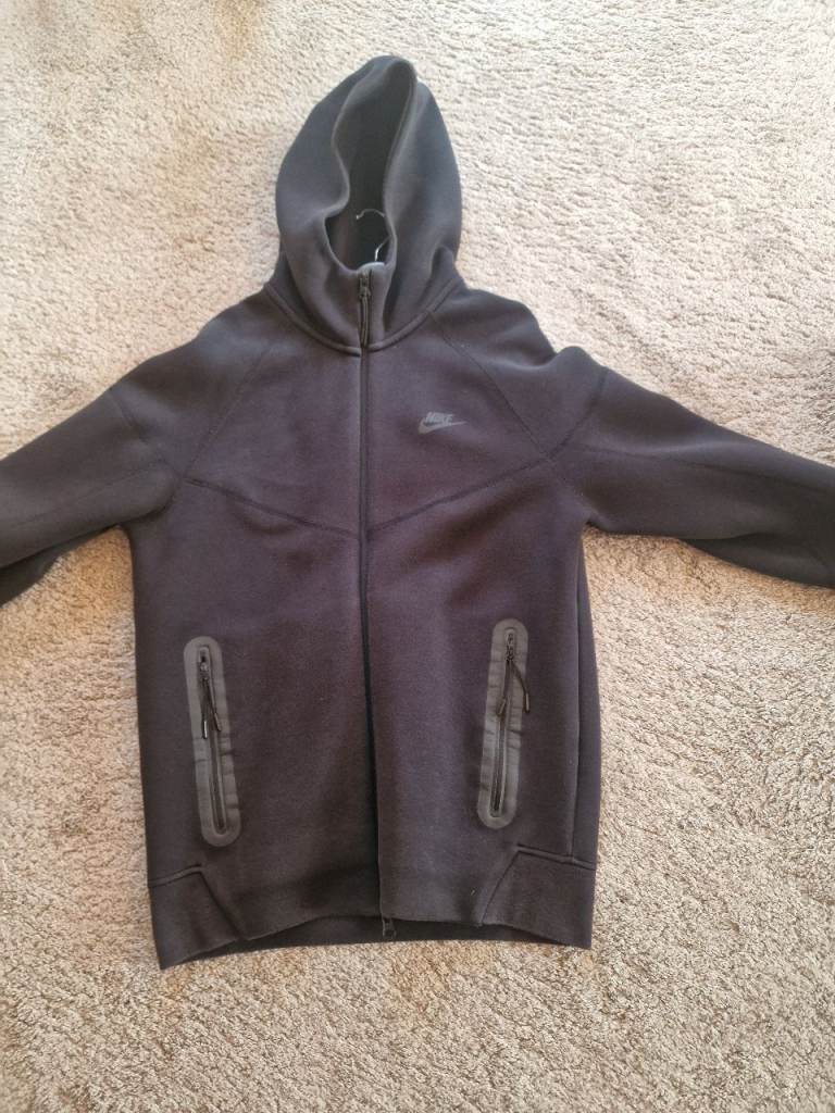 Nike Tech Fleece Hoodie - Black, Size S, Good Condition