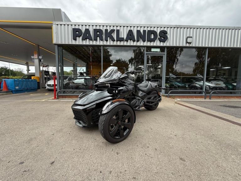 2021 CAN-AM SPYDER F3 6 speed semi automatic TRIKE