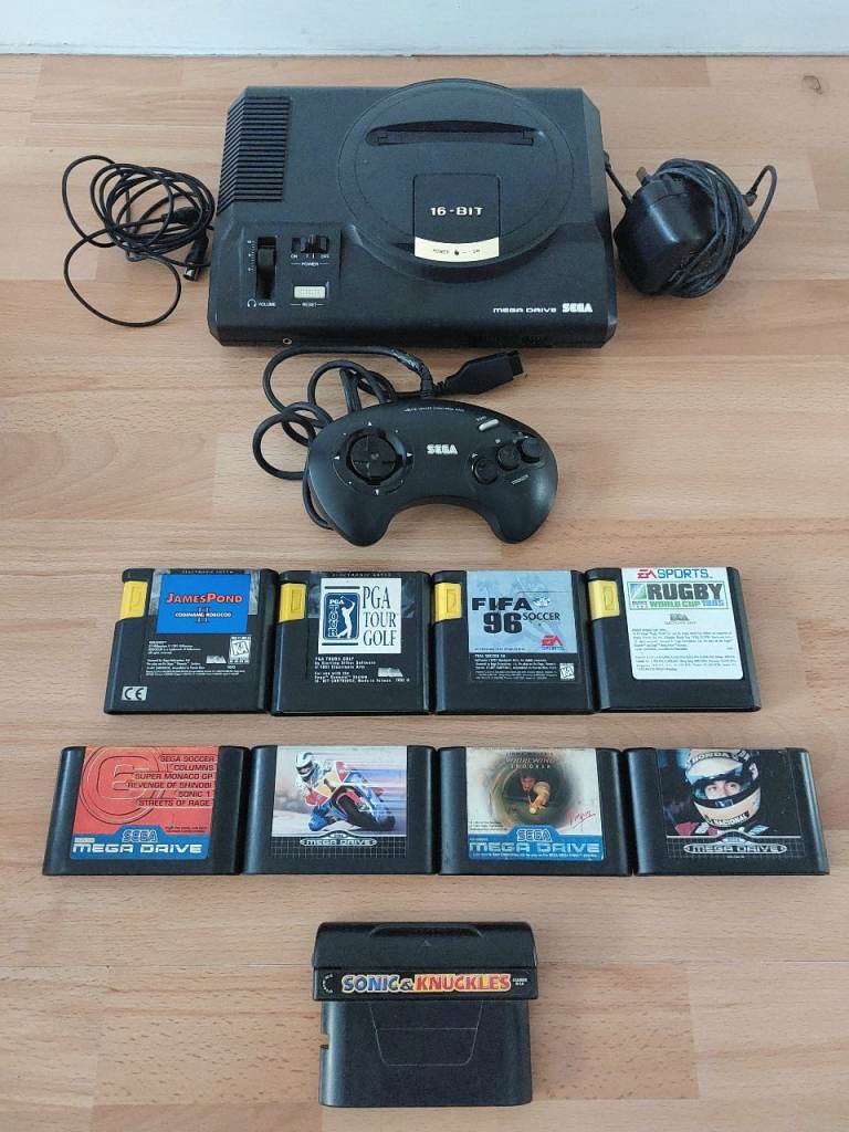 Original Sega Megadrive, all leads, controller and games 