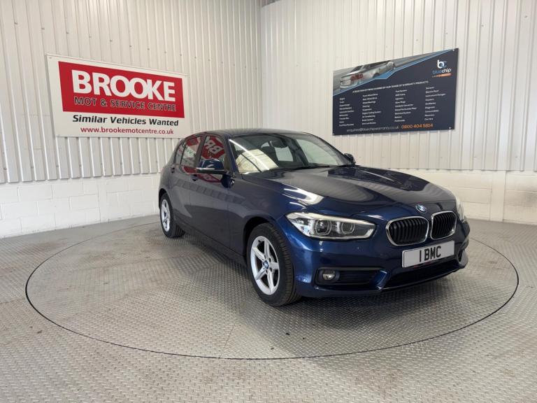 2018 BMW 1 Series 116d SE Business 5dr [Nav/Servotronic] HATCHBACK DIESEL Manual