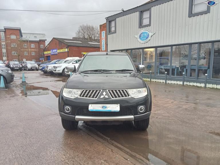 MITSUBISHI L200 2.5 DI-D Trojan Black Manual Diesel 2011