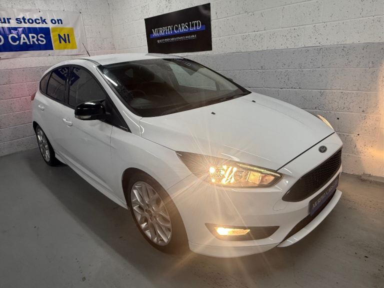 JUST SERVICED NEW CLUTCH & FLYWHEEL & TIMING BELT KIT LOVELY CAR!