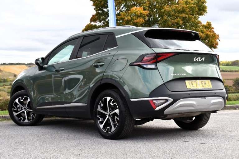 2024 Kia Sportage 1.6 H T Gdi 3 Suv 5dr Petrol Hybrid Auto Euro 6 (s/s) (207 Bhp) ESTATE Petrol/E...