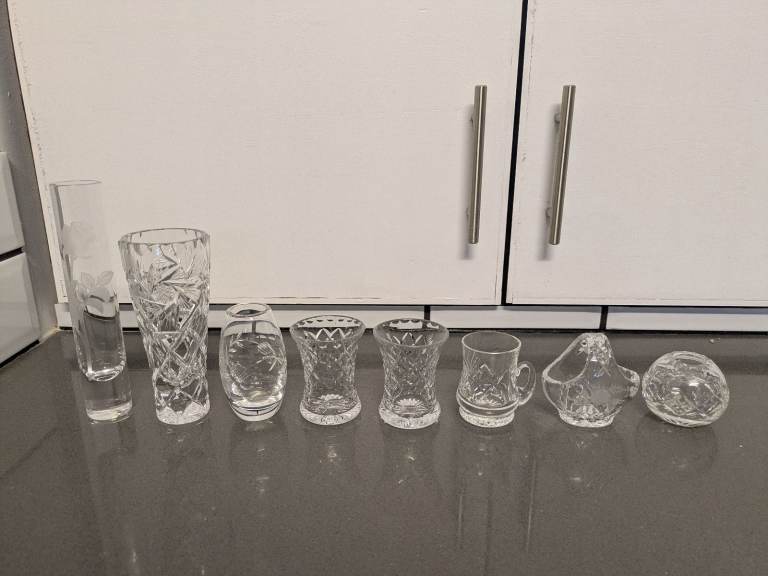 8 crystal vases