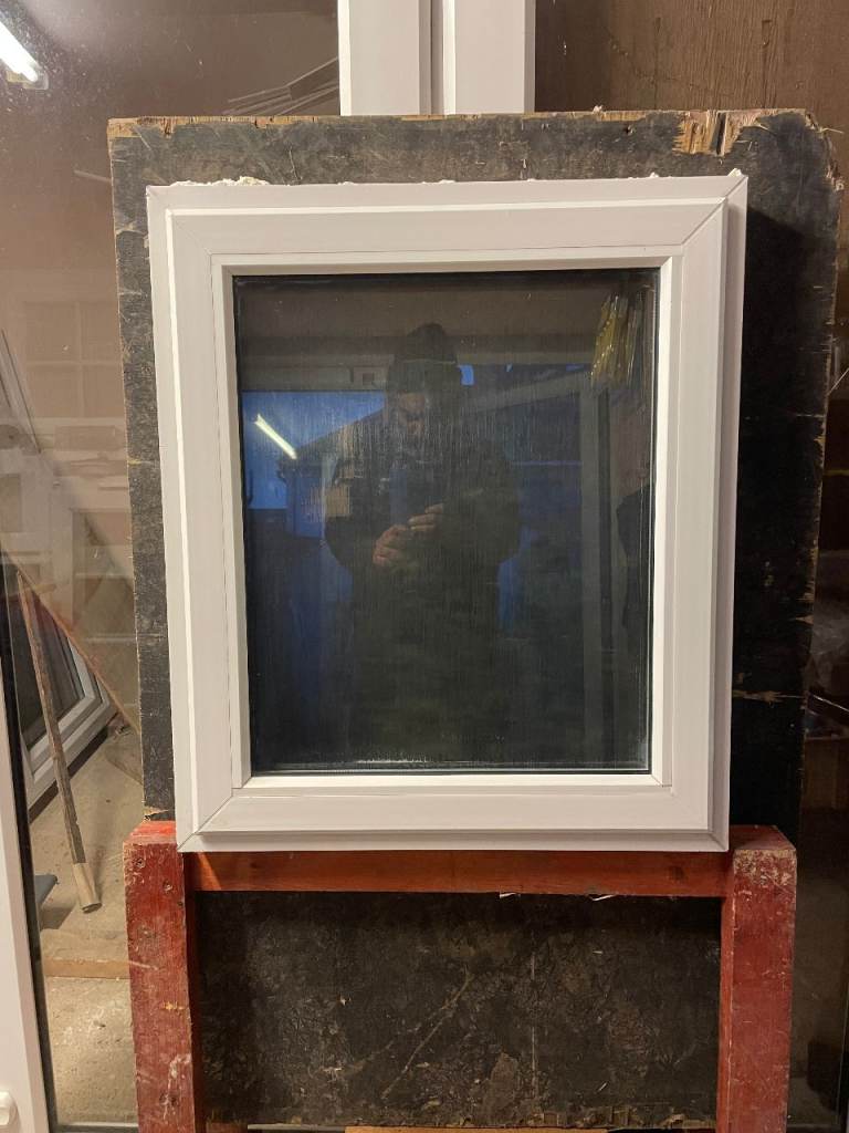 H 71.5 x W 61.5 cm - SMALL UPVC DOUBLE GLAZED WINDOW - OBSCURE GLASS (REF: SJ471) 