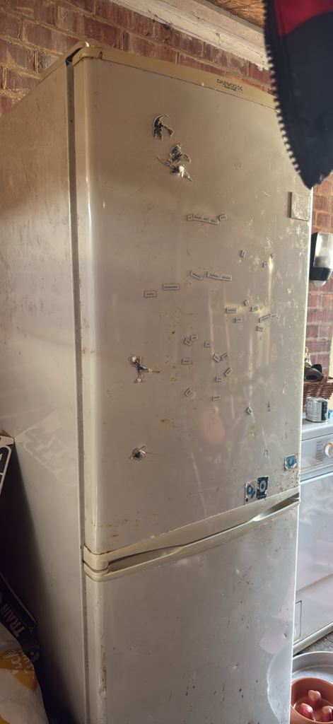 FREE FRIDGE FREEZER / not available 