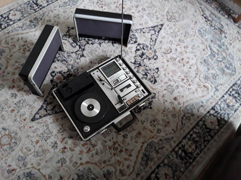 Vintage Sony Portable Stereo System - Turntable and Cassette