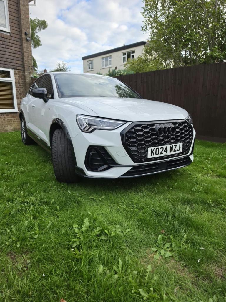 Audi, Q3, Estate, 2024, Semi-Auto, 1498 (cc), 5 doors