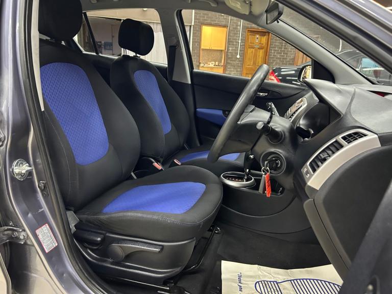 2009 Hyundai i20 1.4 Comfort 5dr Auto HATCHBACK Petrol Automatic