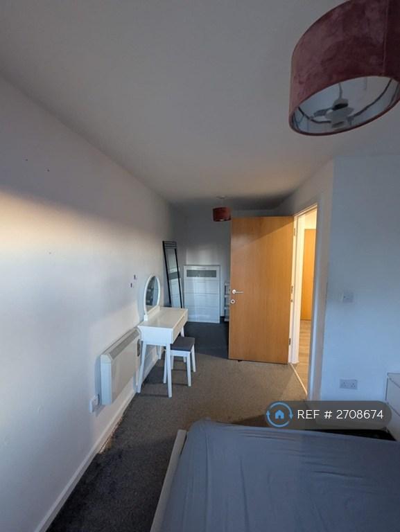 2 bedroom flat in Ordsall Lane, Salford, M5 (2 bed) (#2708674)