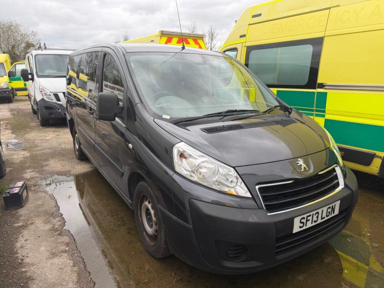 2013 PEUGEOT EXPERT LWB TEPEE SPARES OR REPAIRS DIRECT COUNCIL PRICE PLUS VAT 