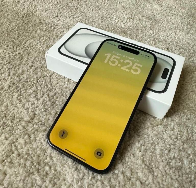 Iphone 15 NEW CONDITION UNLOCKED 128GB