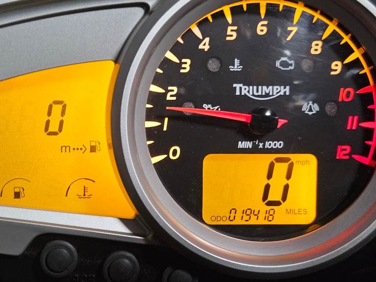 Triumph, TIGER, 2009, 1050 (cc)