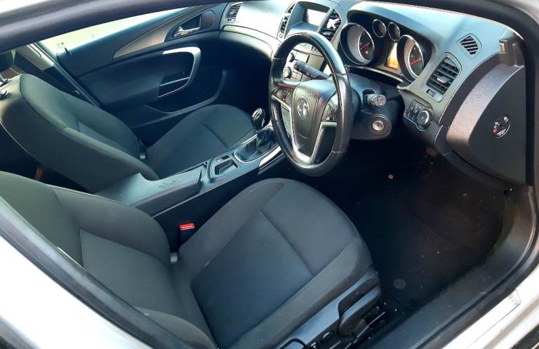 Vauxhall, INSIGNIA, Hatchback, 2012, Manual, 1956 (cc), 5 doors