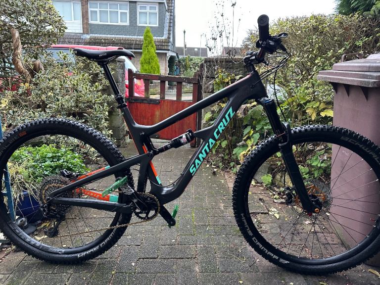Santa Cruz Hightower cc mountain bike (hope upgraded)