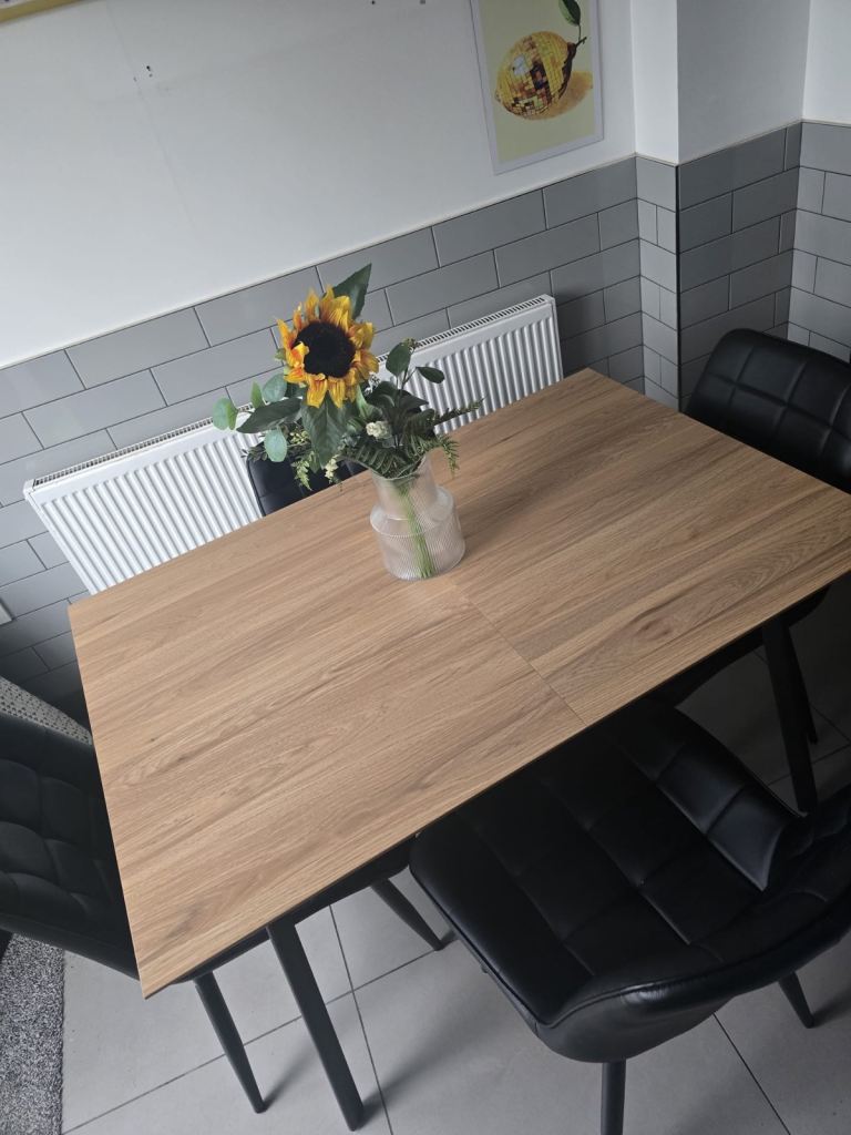 Extendable Dining Table and 4 Chairs