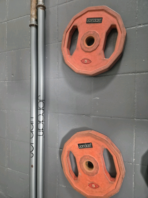 Jordan pump bars and weights