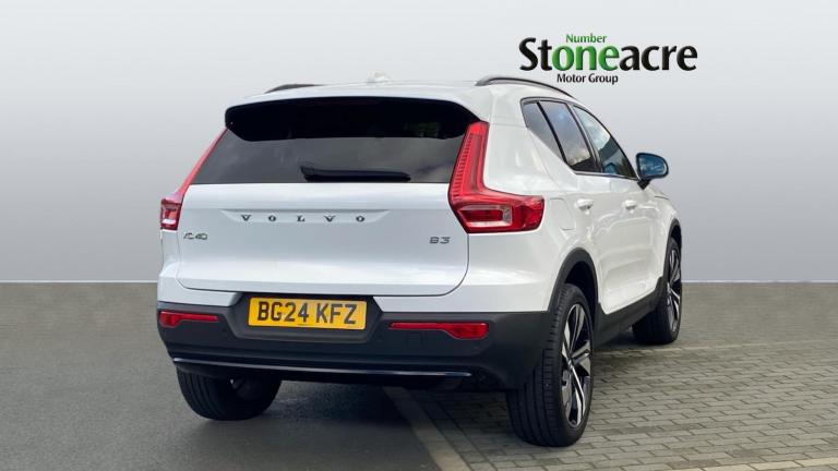 2024 Volvo XC40 2.0 B3 MHEV Ultimate SUV 5dr Petrol Hybrid DCT Auto Euro 6 (s/s) (163 ps) ESTATE ...