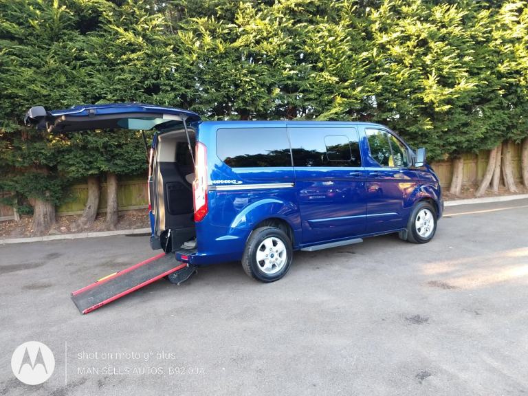 2018 Ford Tourneo Custom 2.0 310 Titanium Manual Wheelchair Accessible Vehicle.