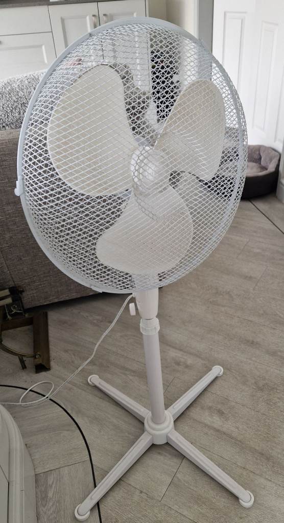 Oscillating Fan TX-1608B - White