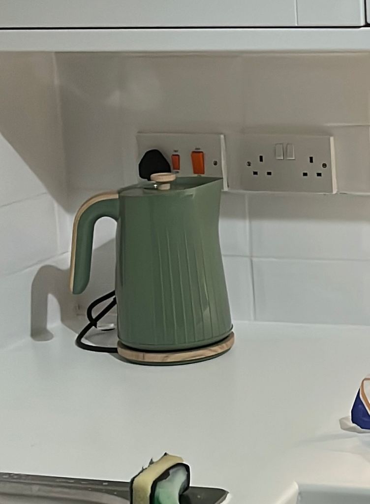 Sage Green and Oak George Kettle and 4 Slice Toaster - Great Condition