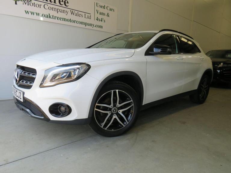 MERCEDES-BENZ GLA 1.6 GLA180 Urban Edition 7G-DCT Euro 6 (s/s) 5dr White Auto Pe