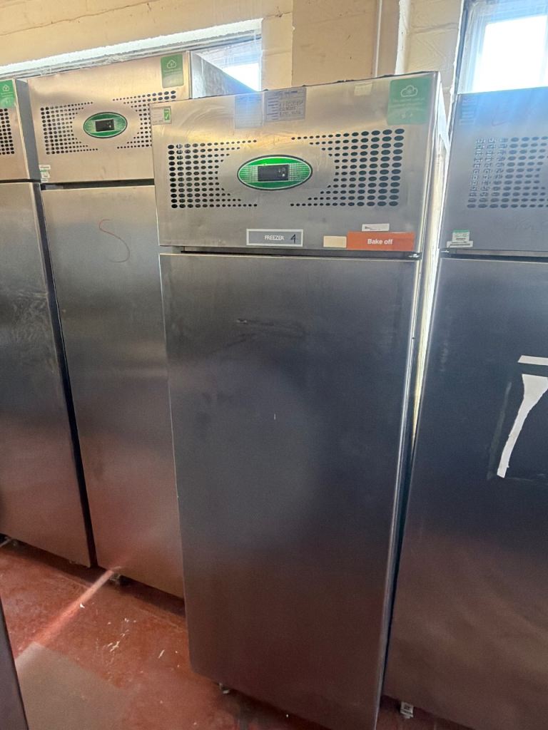 Commercial foster Williams fridge fully serviced cafe shop restaurant 